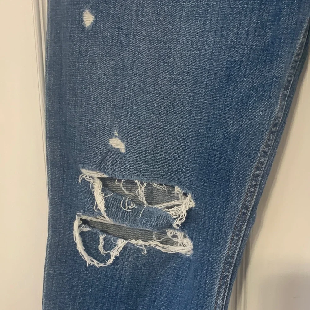 Abercrombie & Fitch The Mom High Rise Jeans Women’s Size 31/12